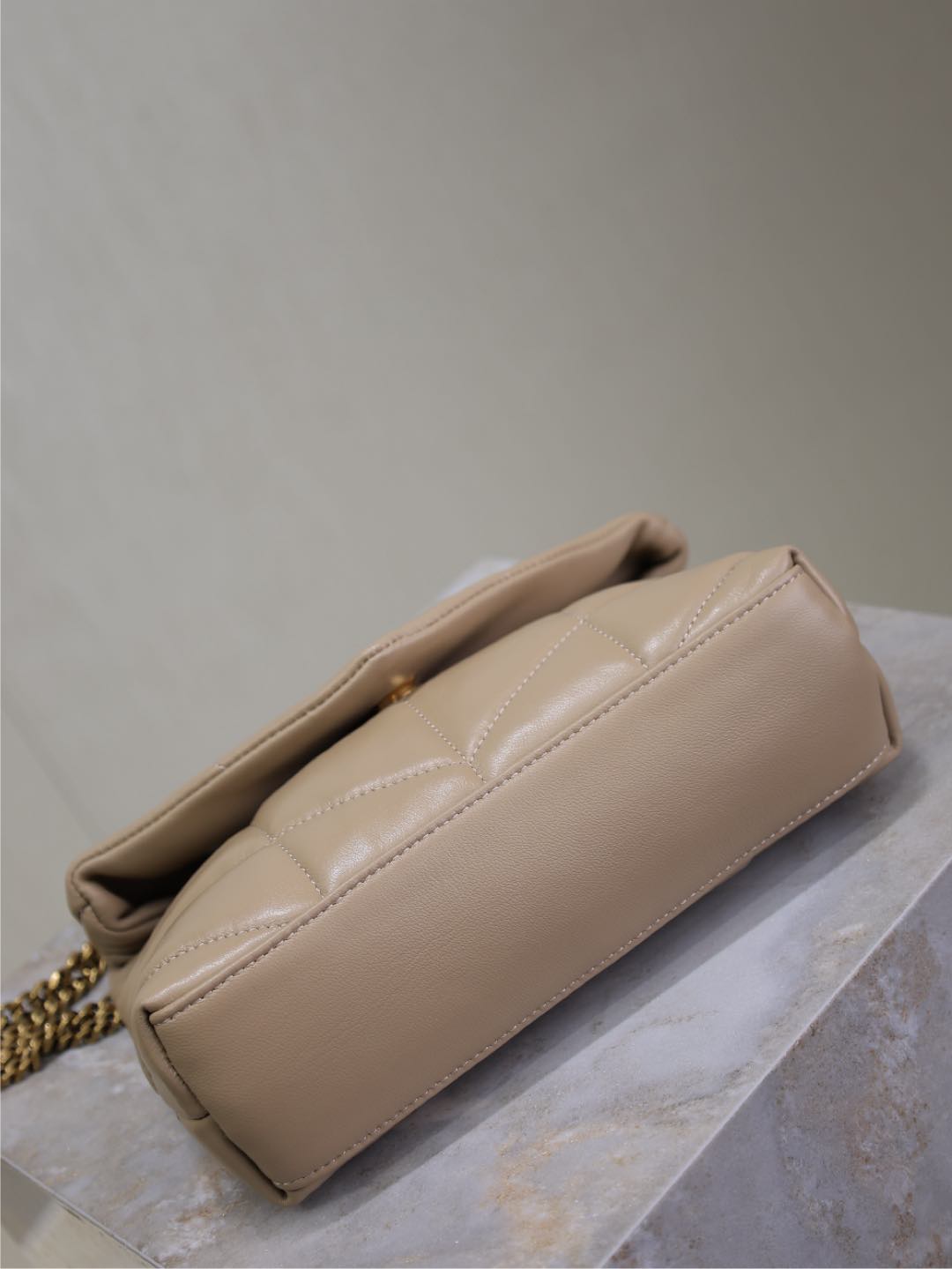 SAINT LAURENT YSL 25S LOULOU PUFFER MINI 23 IN BROWN CALFSKIN GOLD HARDWARE
