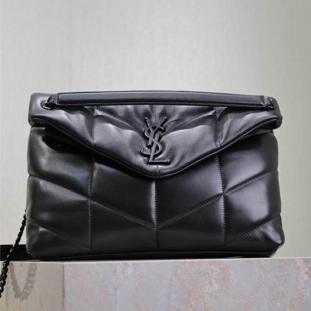SAINT LAURENT YSL 25S LOULOU PUFFER GM 35 IN BLACK CALFSKIN BLACK HARDWRE