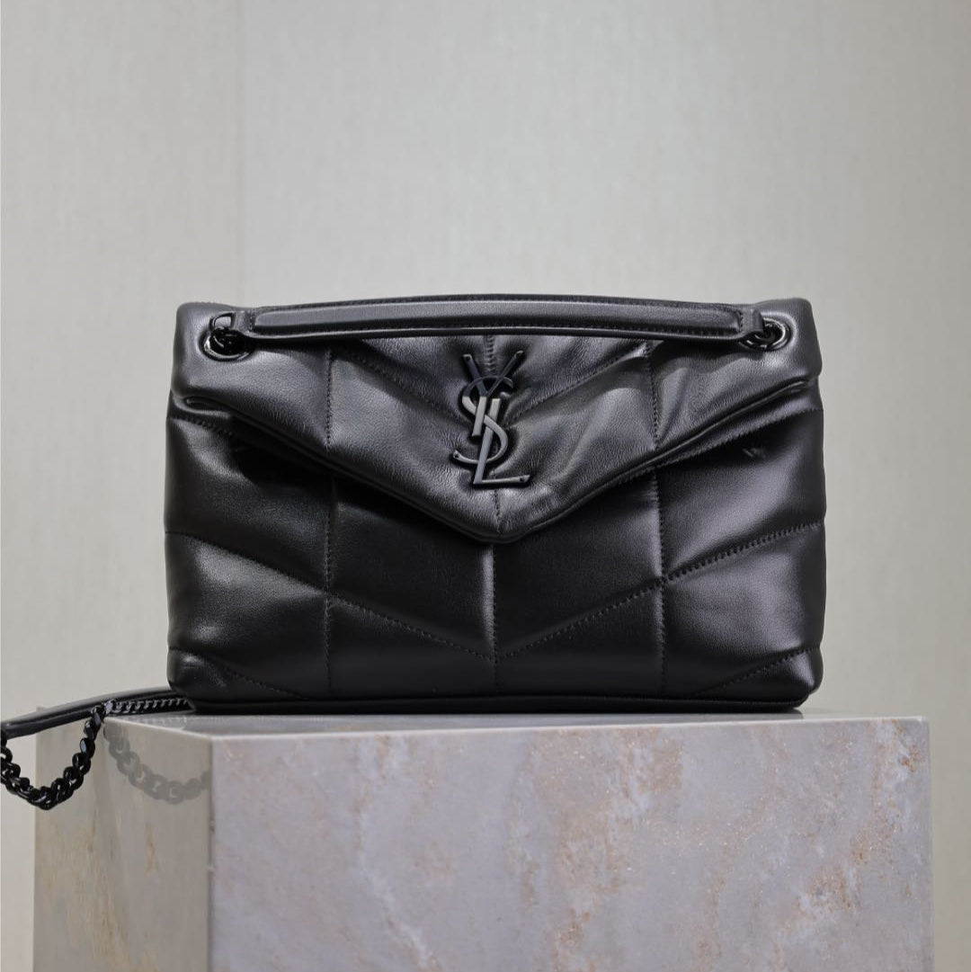 SAINT LAURENT YSL 25S LOULOU PUFFER MM 29 IN BLACK CALFSKIN BLACK HARDWARE