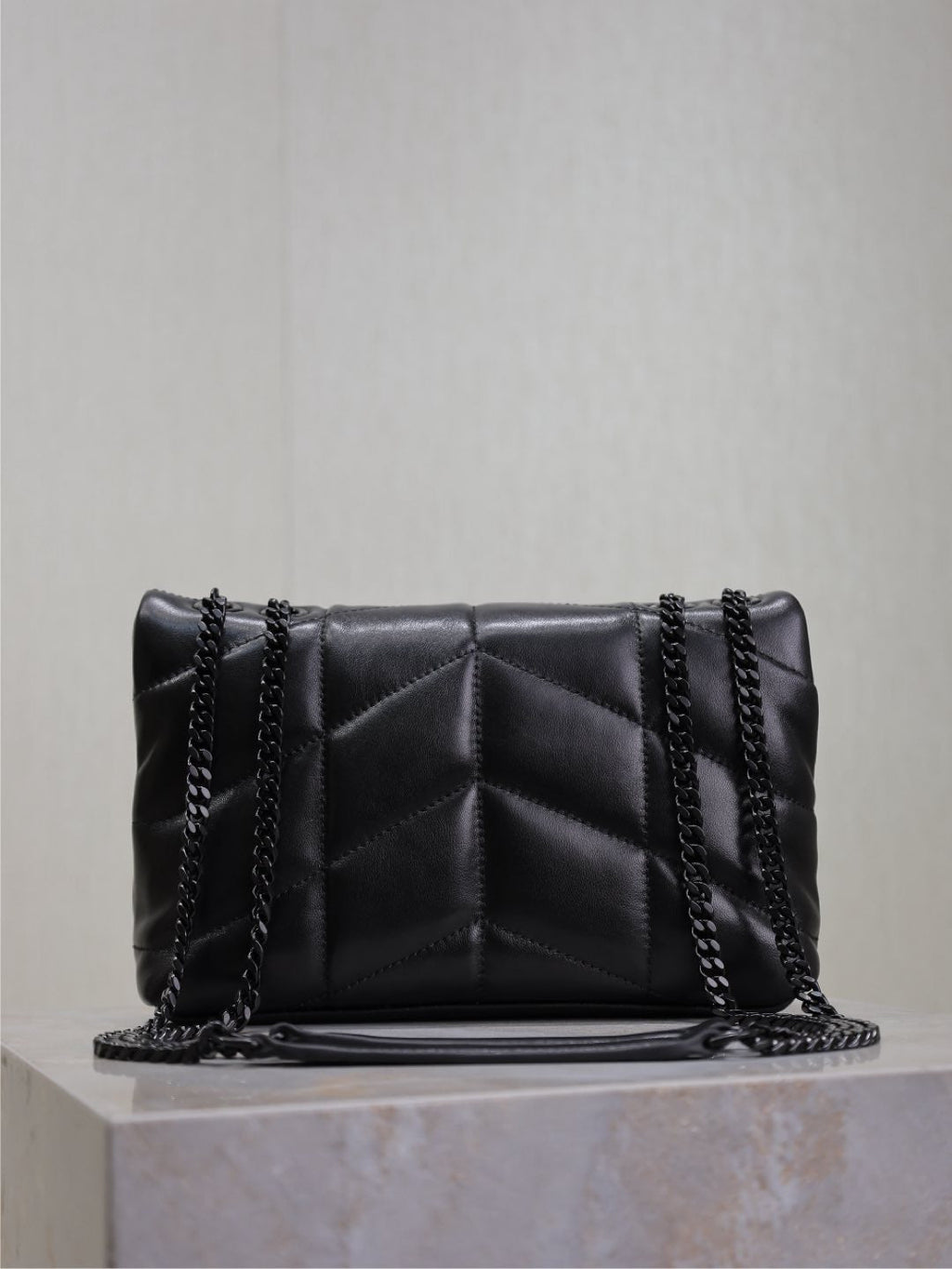 SAINT LAURENT YSL 25S LOULOU PUFFER MINI 23 IN BLACK CALFSKIN BLACK HARDWARE