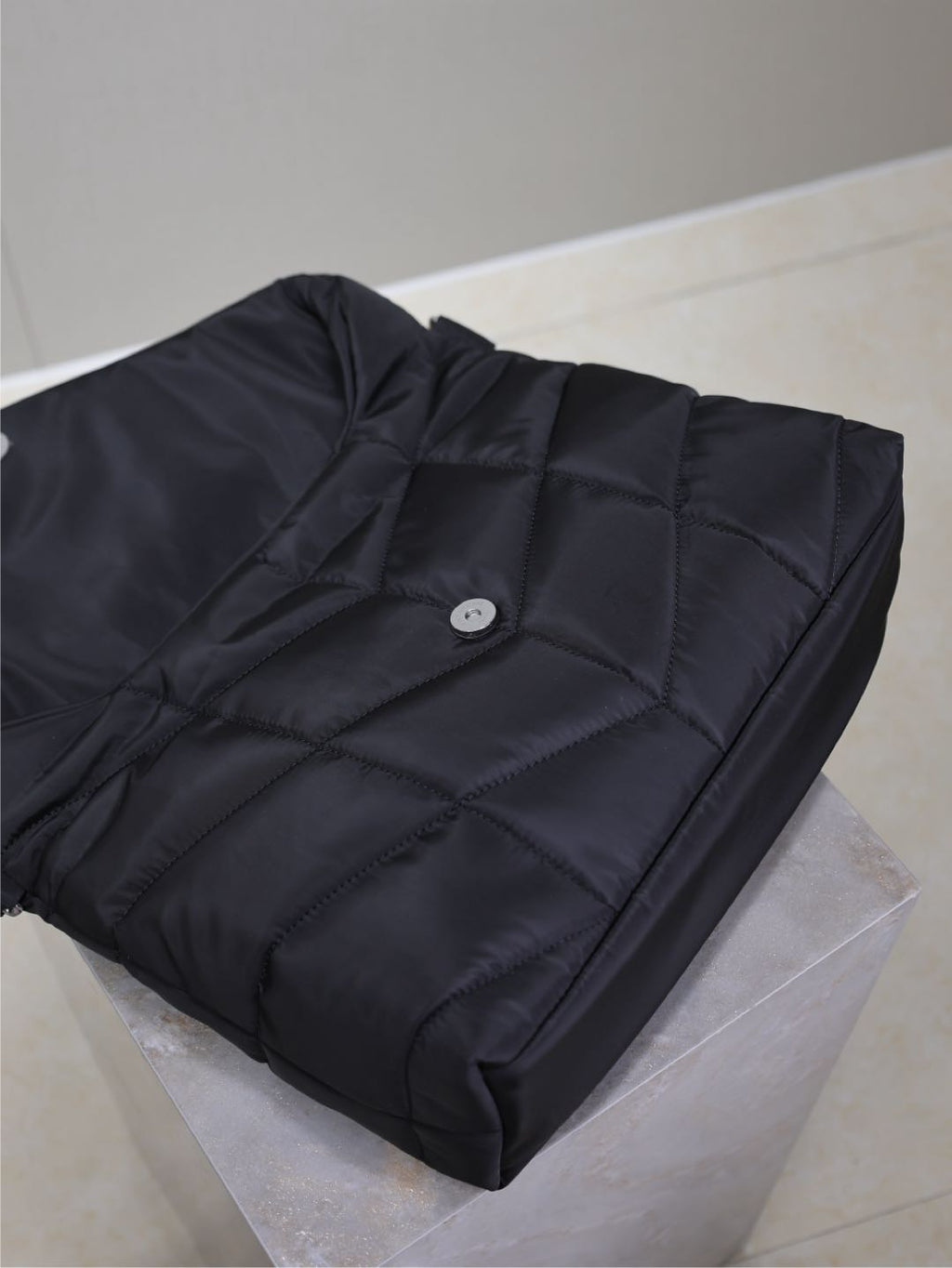 SAINT LAURENT YSL 25S LOULOU PUFFER BAG 34 IN BLACK NYLON BLACK HARDWRE