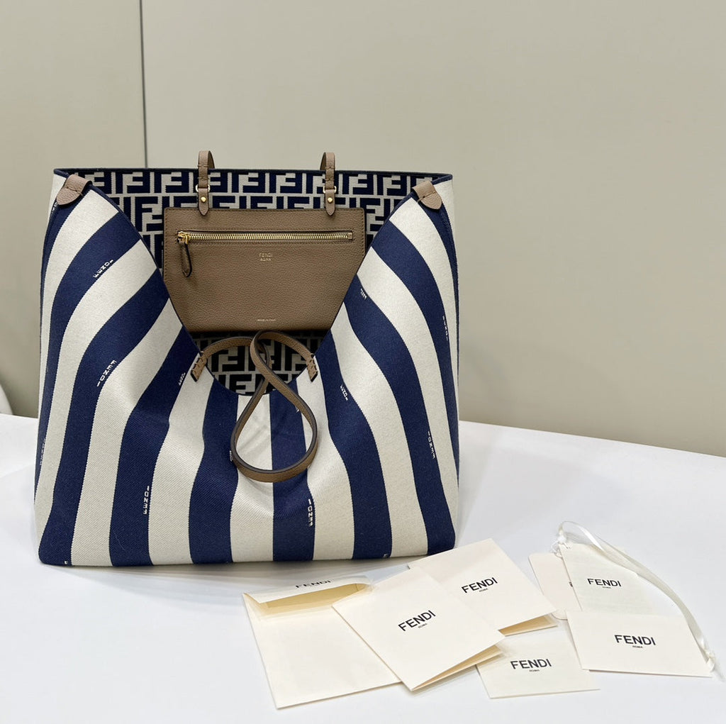FENDI LARGE ROLL 33 IN MIDNIGHT BLUE MIX WHITE JACQUARD FABRIC