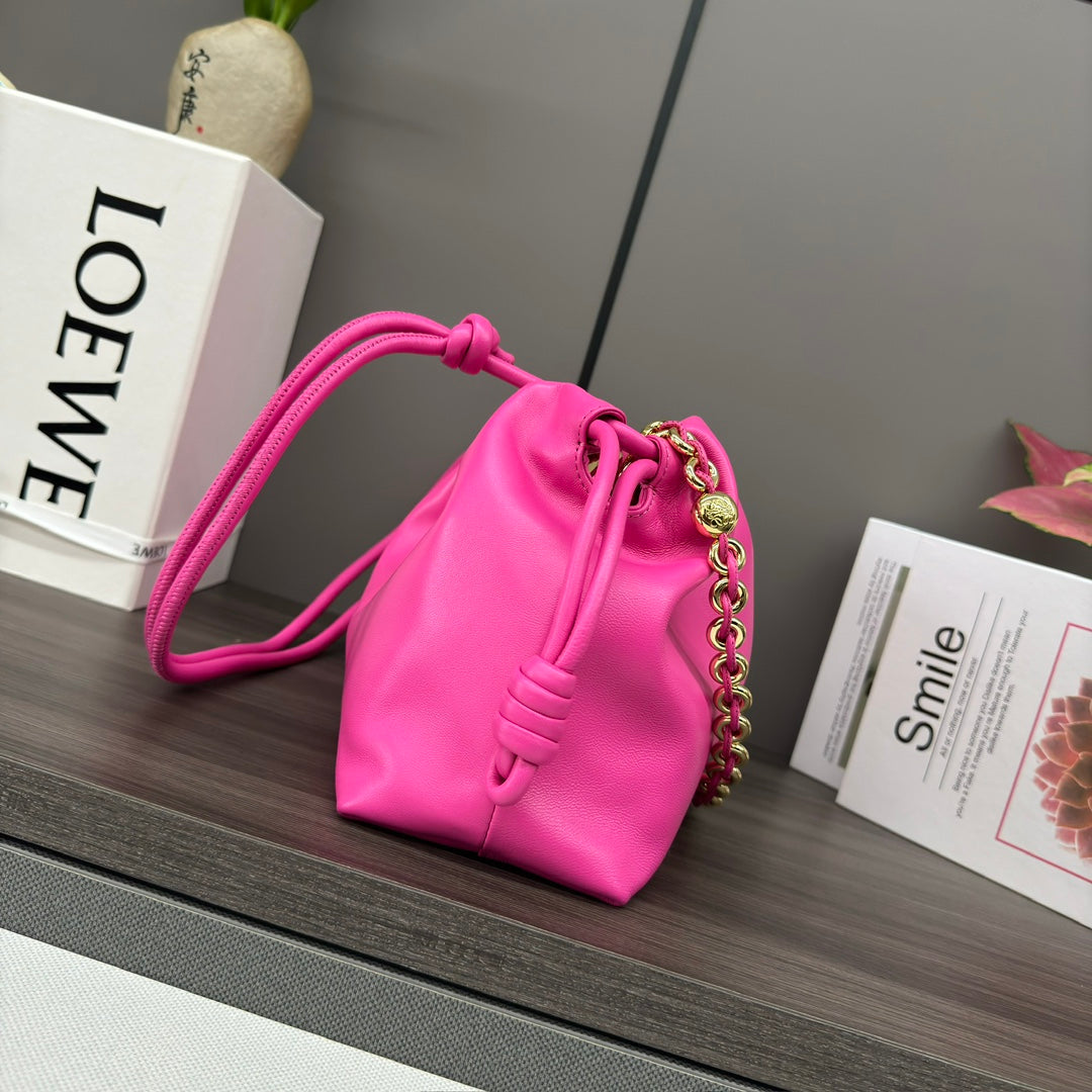 LOEWE LOE MEDIUM 30 FLAMENCO PURSE BUCKET IN FUSICA PINK LAMBSKIN