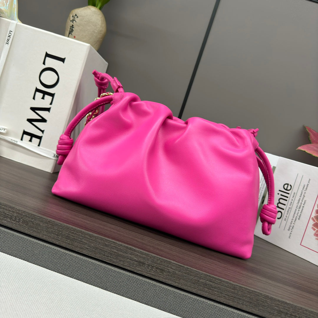 LOEWE LOE MEDIUM 30 FLAMENCO PURSE BUCKET IN FUSICA PINK LAMBSKIN