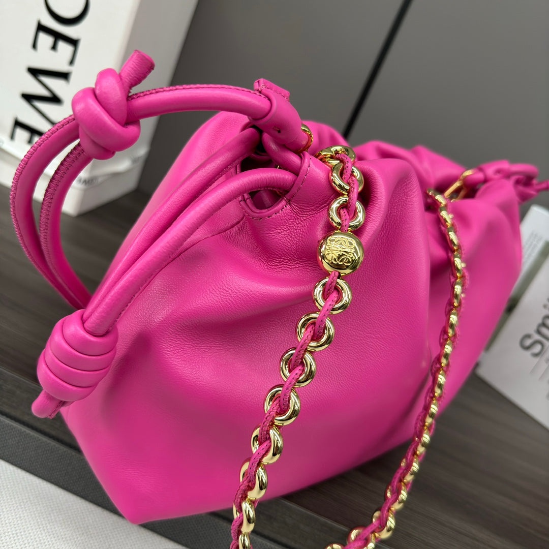 LOEWE LOE MEDIUM 30 FLAMENCO PURSE BUCKET IN FUSICA PINK LAMBSKIN