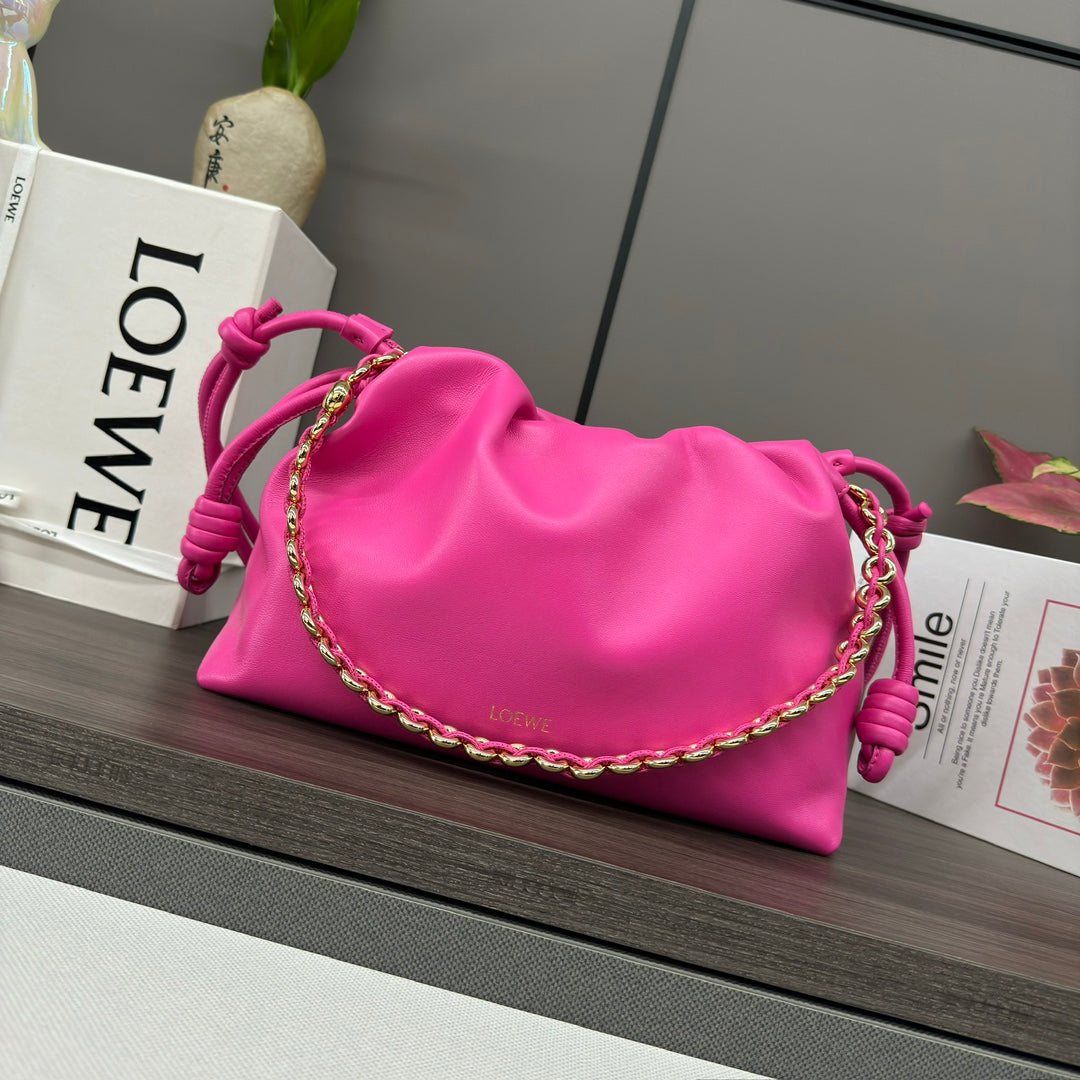 LOEWE LOE MEDIUM 30 FLAMENCO PURSE BUCKET IN FUSICA PINK LAMBSKIN