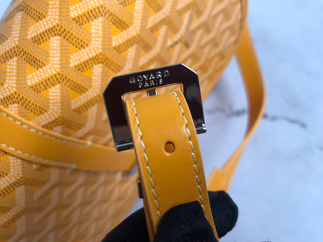 GOYARD BELVEDERE MM BAG 28CM YELLOW CANVAS