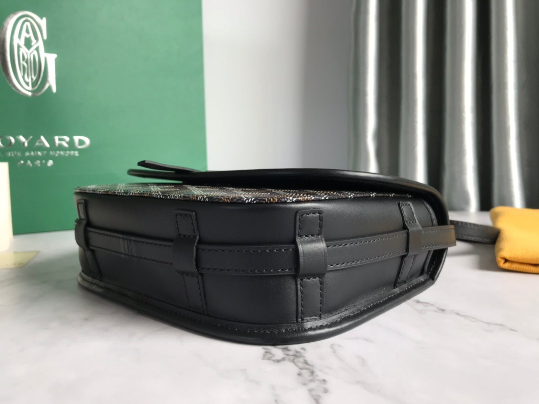 GOYARD BELVEDERE PM BAG 21CM BLACK CANVAS