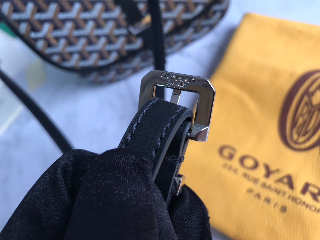 GOYARD BELVEDERE PM BAG 21CM BLACK CANVAS