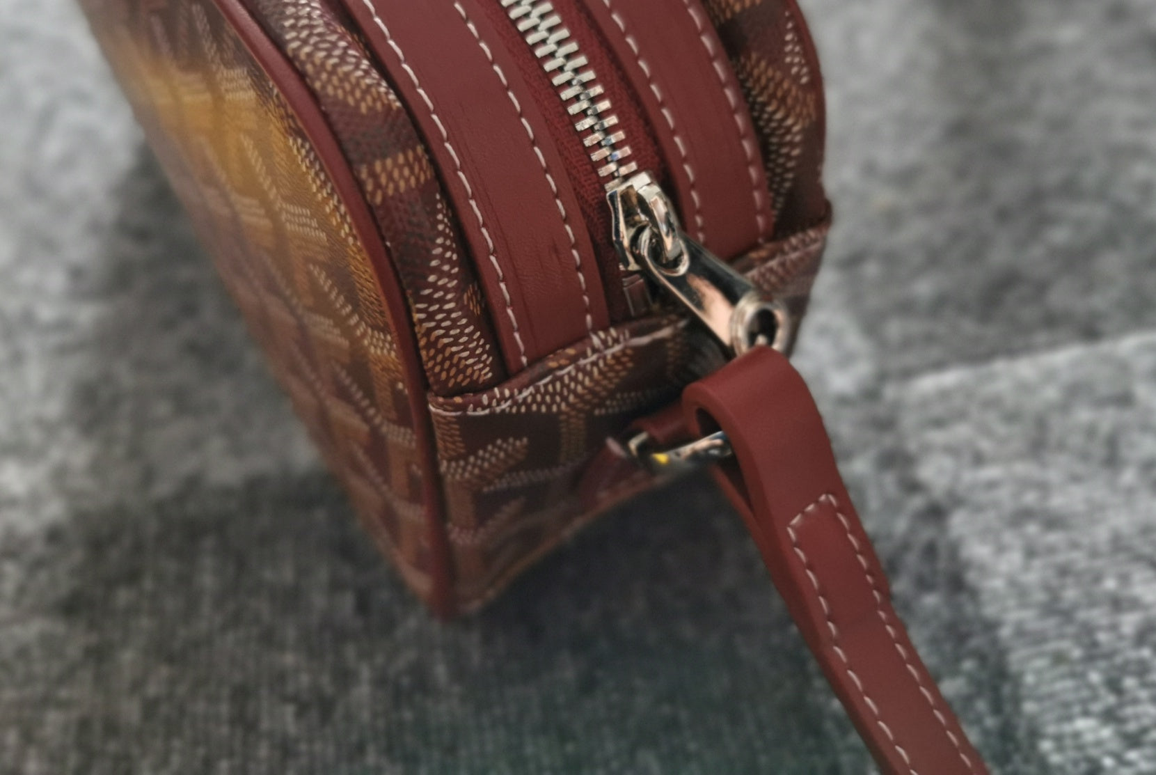 GOYARD CAP-VERT PM BAG 23X8X14CM BURGUNDY CANVAS