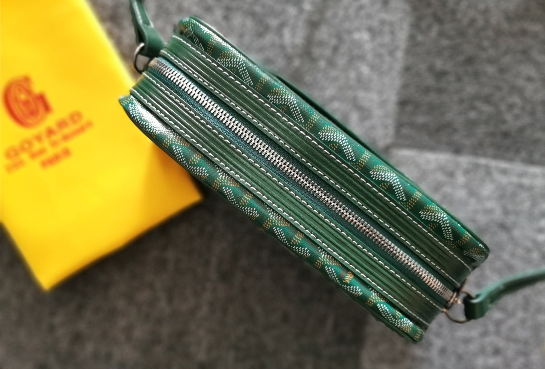 GOYARD CAP-VERT PM BAG 23X8X14CM GREEN CANVAS