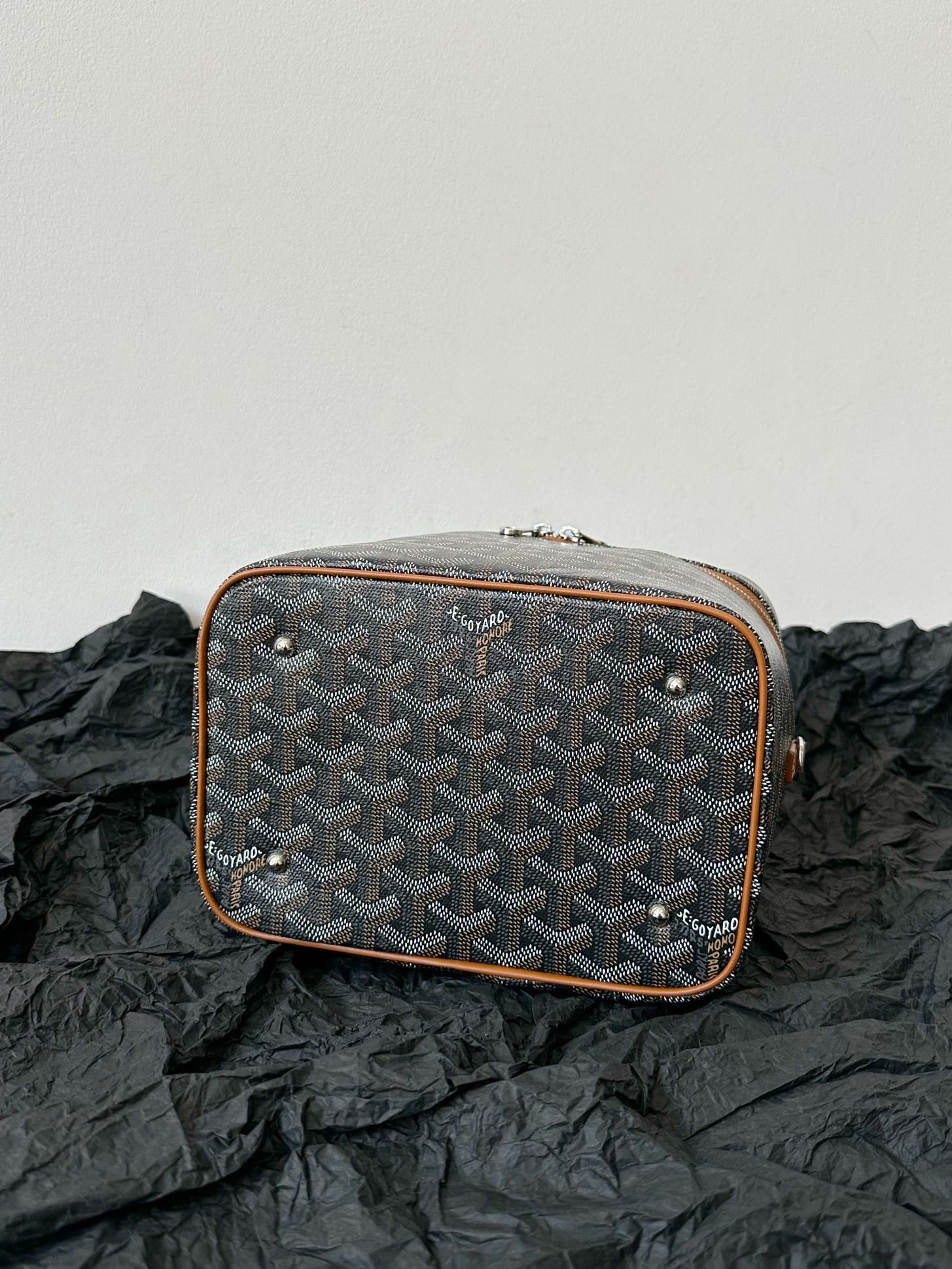 GOYARD GOYA MAKEUP BOX BAG 20CM BLACK AND TAN CANVAS
