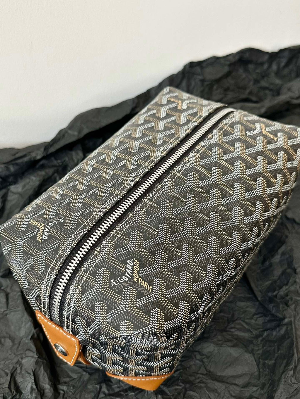 GOYARD GOYA COSMETIC BAG 24CM BLACK AND TAN CANVAS