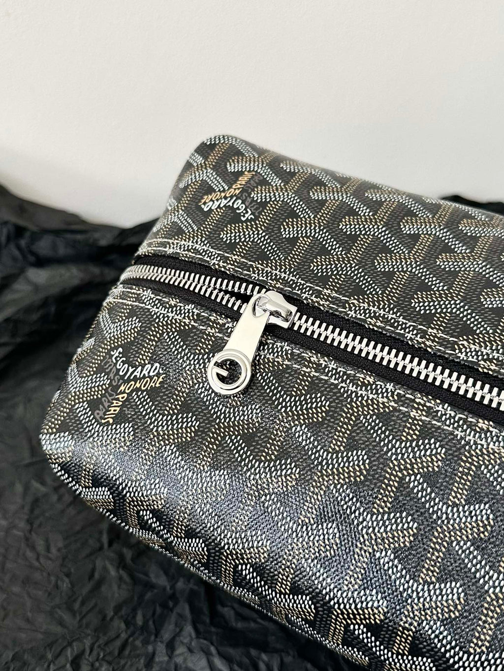 GOYARD GOYA COSMETIC BAG 24CM BLACK AND TAN CANVAS