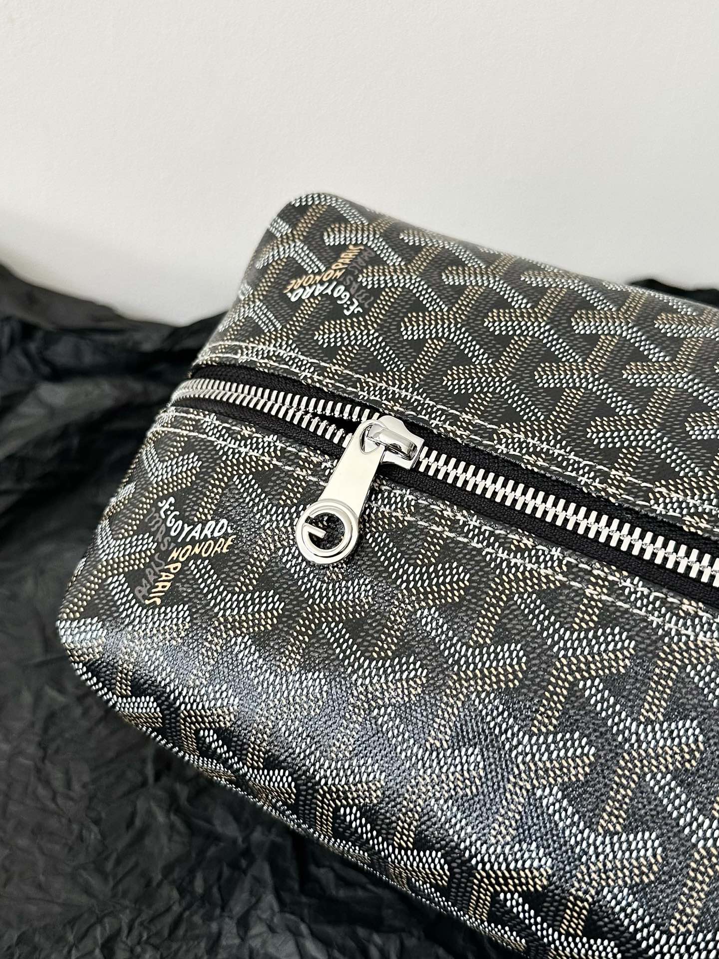 GOYARD GOYA COSMETIC BAG 24CM BLACK AND TAN CANVAS
